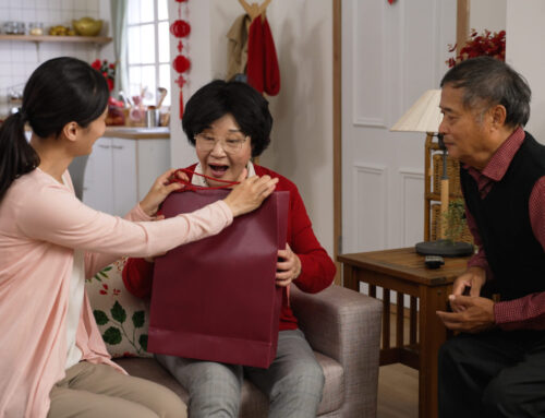 Holiday Check-In: Ensuring Your Loved Ones’ Well-Being This Season